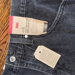 Levi's Black High-Waisted shorts